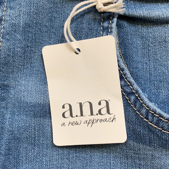 A.n.a Tied Waist Skinny Blue Jeans - Picture 4 of 8